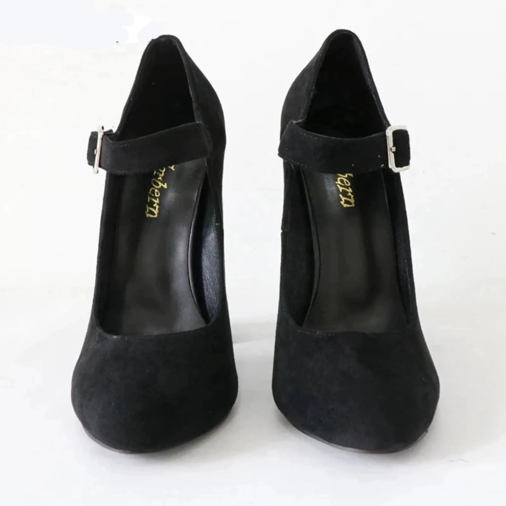 Black Mary Jane Pumps