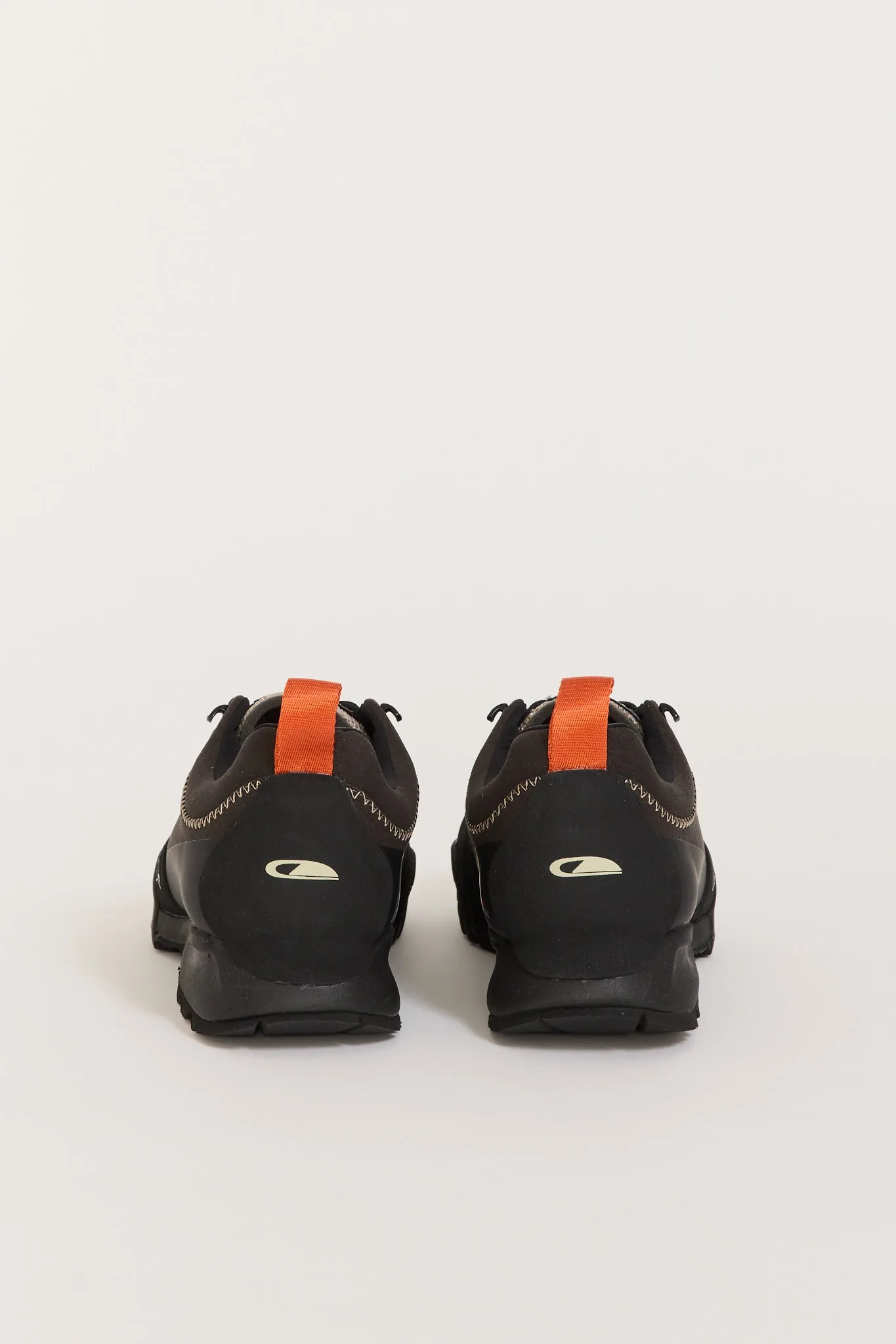Cingino Dark Grey / Burnt Orange