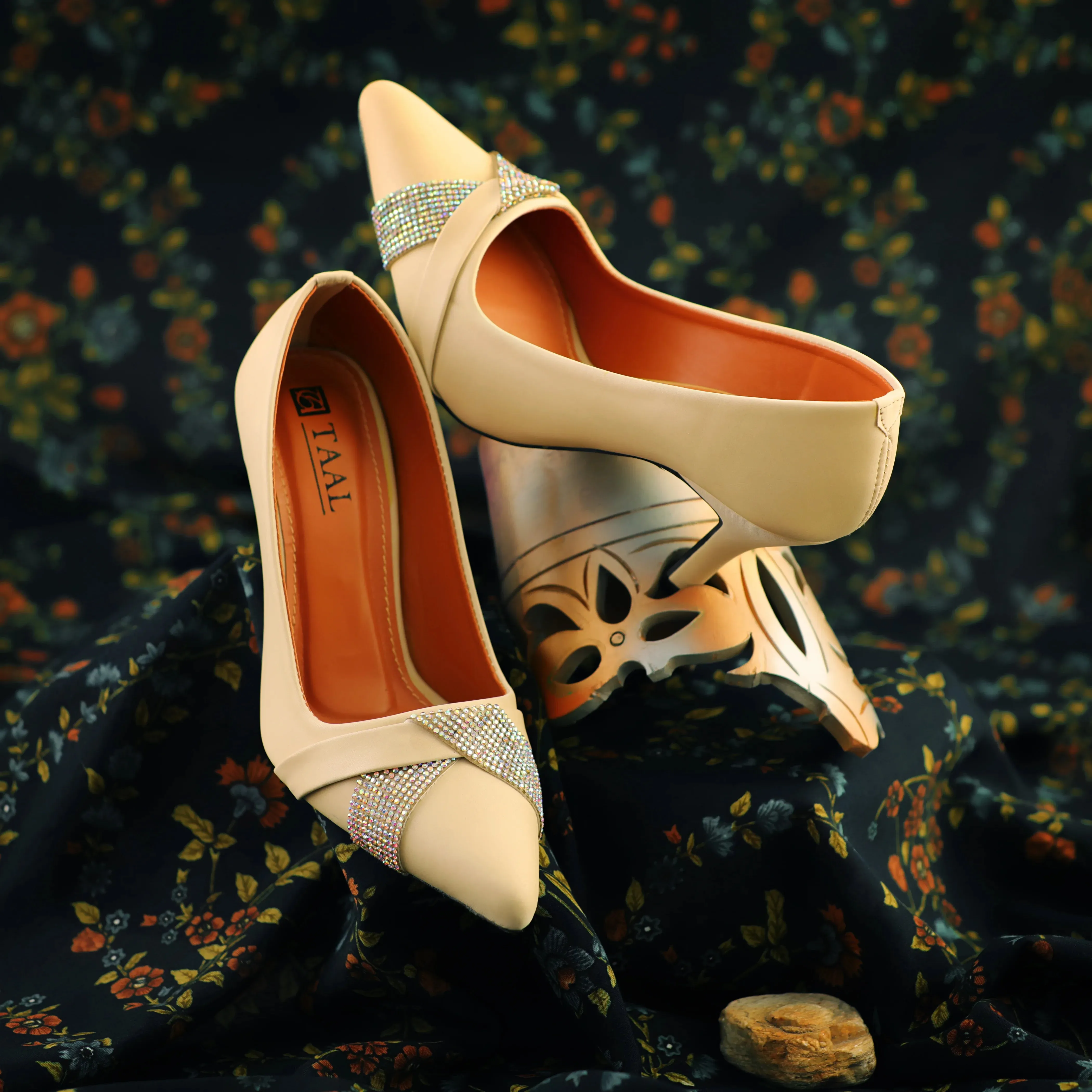Dazzle Beige Women Court Shoes