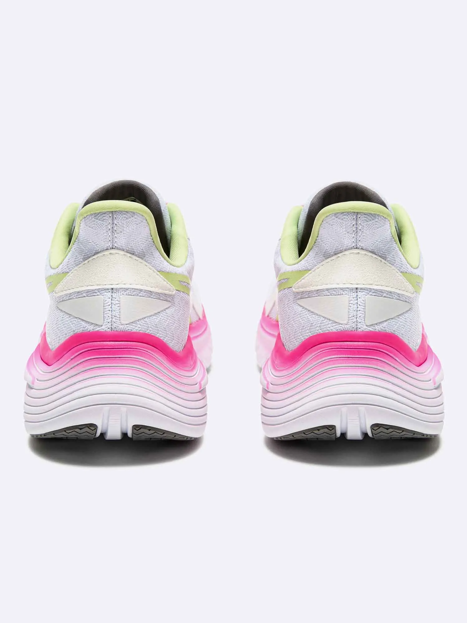 EQUIP NUCLEO W RUNNING SHOES
