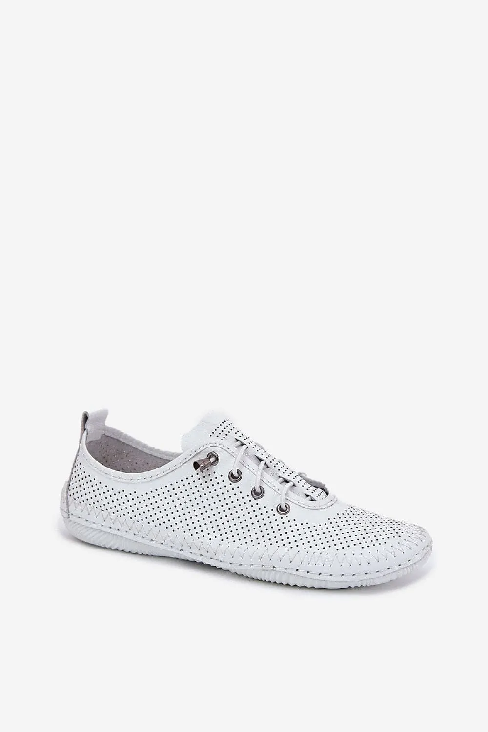 Low Shoes Step in style