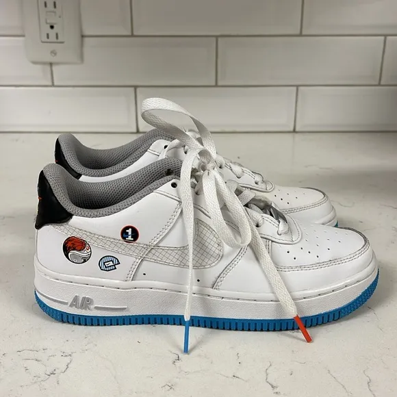 Nike Air Force 1 LV8 1 ‘Happy Hoops’ DM8088-100 Size 4Y