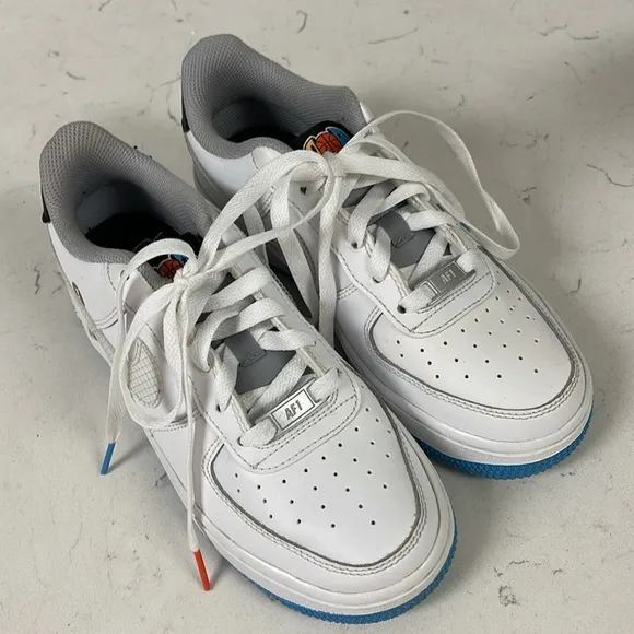 Nike Air Force 1 LV8 1 ‘Happy Hoops’ DM8088-100 Size 4Y
