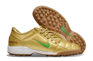 Nike Indoor Soccer Shoes | R9