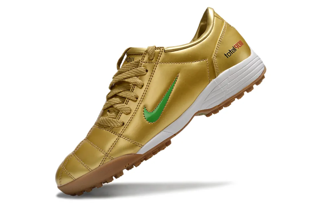Nike Indoor Soccer Shoes | R9