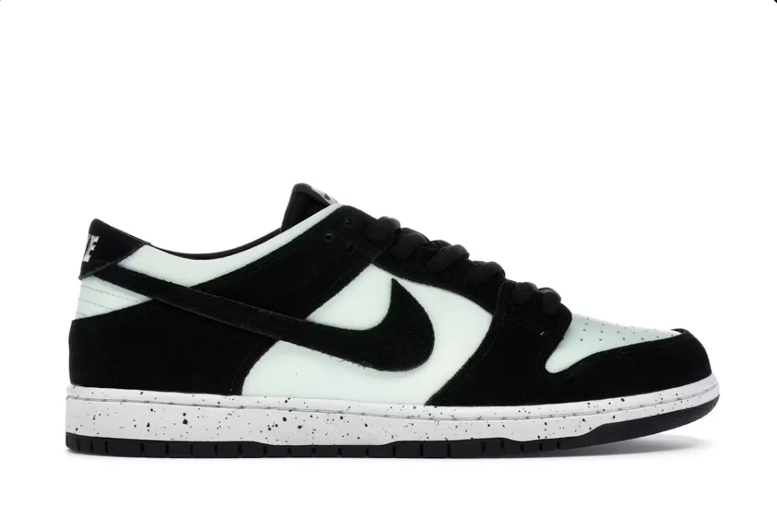 Nike SB Dunk Low Barely Green
