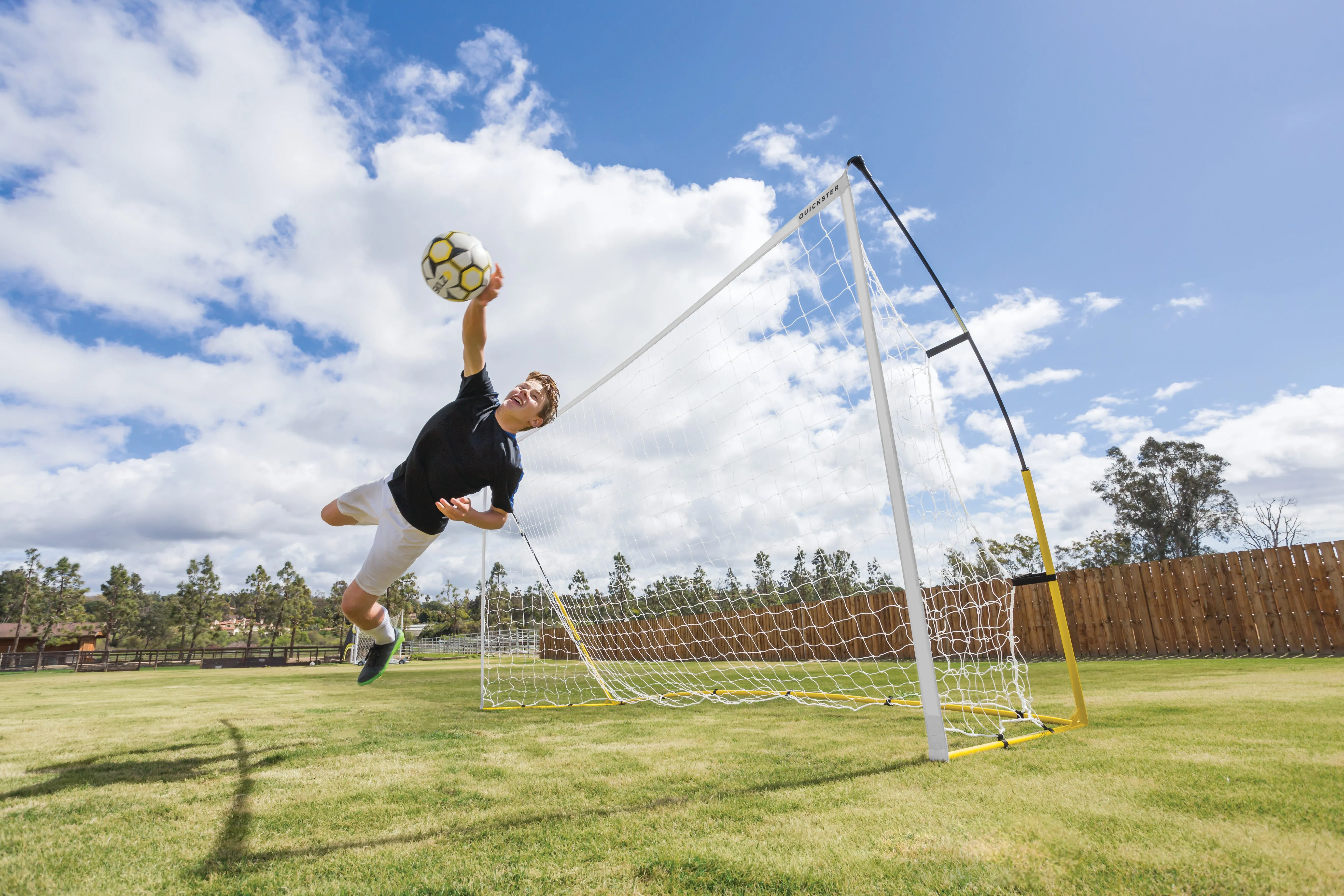 Quickster Soccer Goal