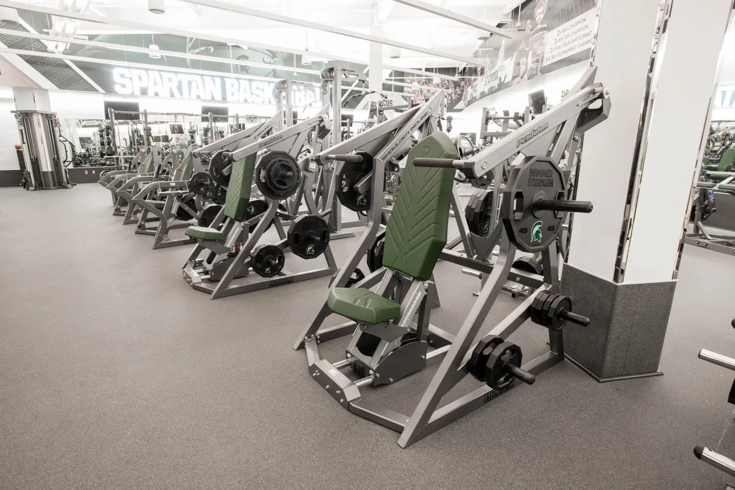 SHOULDER INCLINE