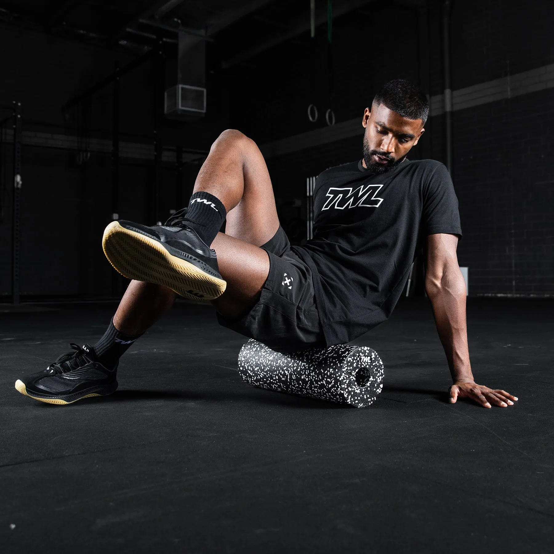 TWL - FOAM ROLLER - BLACK/WHITE - 45cm