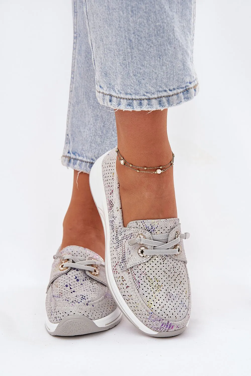 Women's shoes made of natural suede